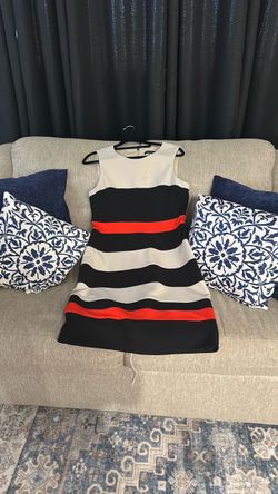 Tommy Hilfiger size 12
