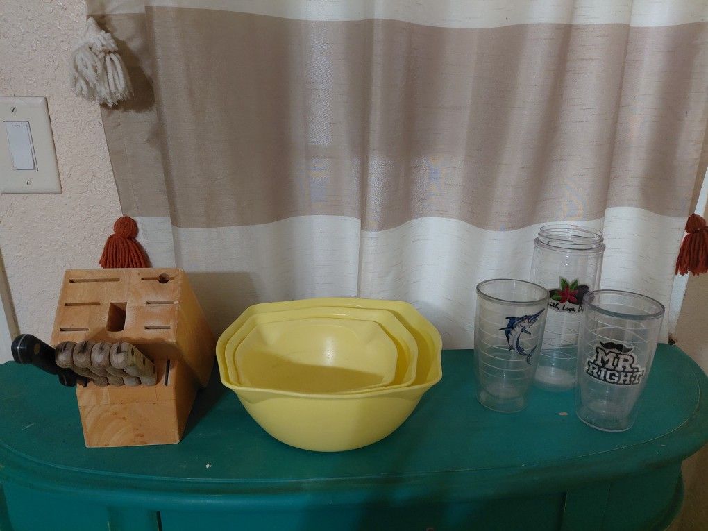 Random Kitchen Items 