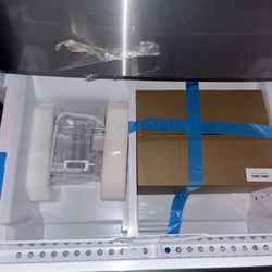 Brand new never used refrigerator!!!!