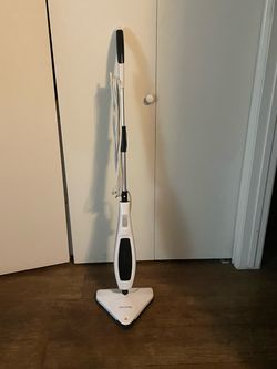Hardwood floor steam mop