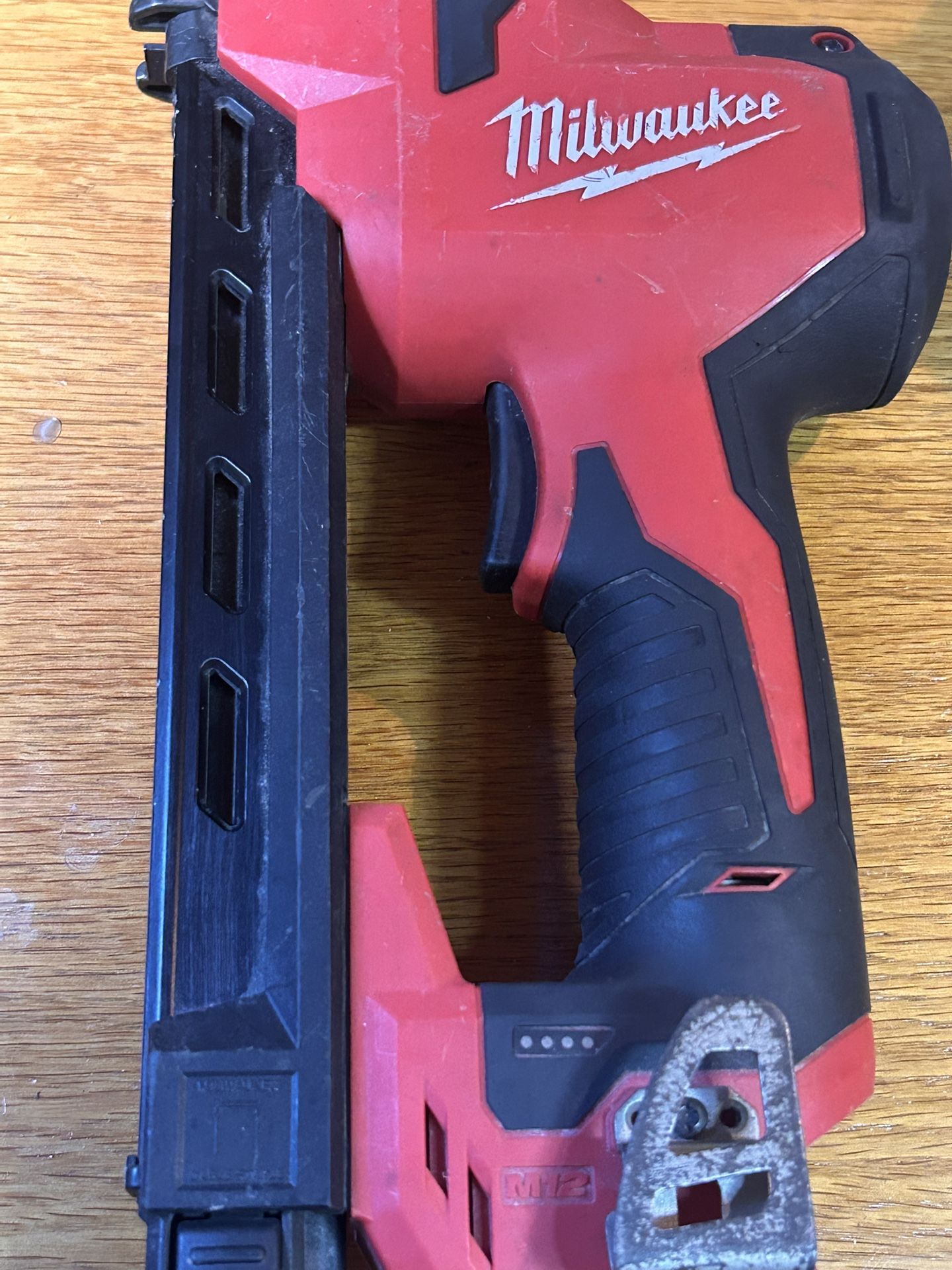 Milwaukee Cable Stapler