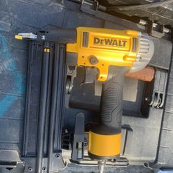 Dewalt Nail Gun New