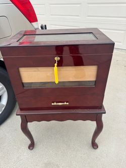 Humidor