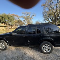 2010 Ford Explorer