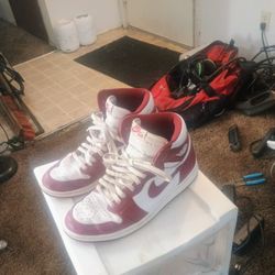 Nike Sneakers Size 13