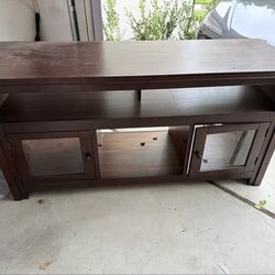 60" Wood TV Stand / Entertainment Center