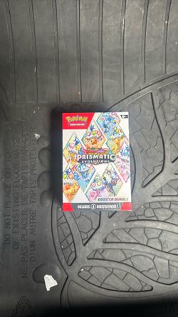 Prismatic Evolution Booster Bundle
