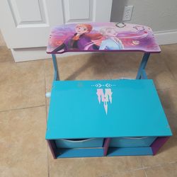 Desk or bench