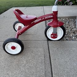 Tricycle 