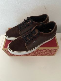 VANS men’s brown suede chukka shoes