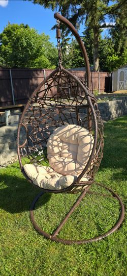 Hanging Chair, Brown