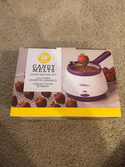 Wilton Candy Melts Candy Melting Pot – NEW / Never Used