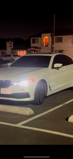 2019 BMW 530e