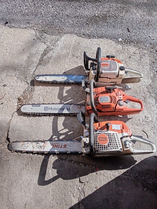 3 Chainsaws