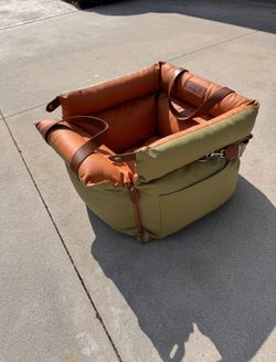 Funny Fuzzy Urban Voyager Dog Car Booster Bed