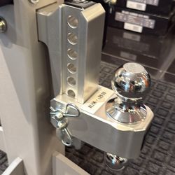 Bullet hitch Options Heavy And medium Duty