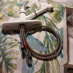 Eljier Pullout Kitchen Faucet Brand-new Installation Kit