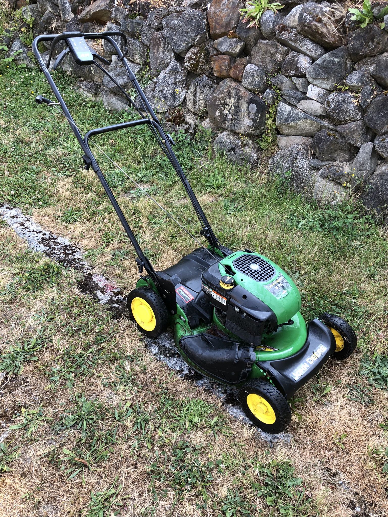 JOHN DEERE