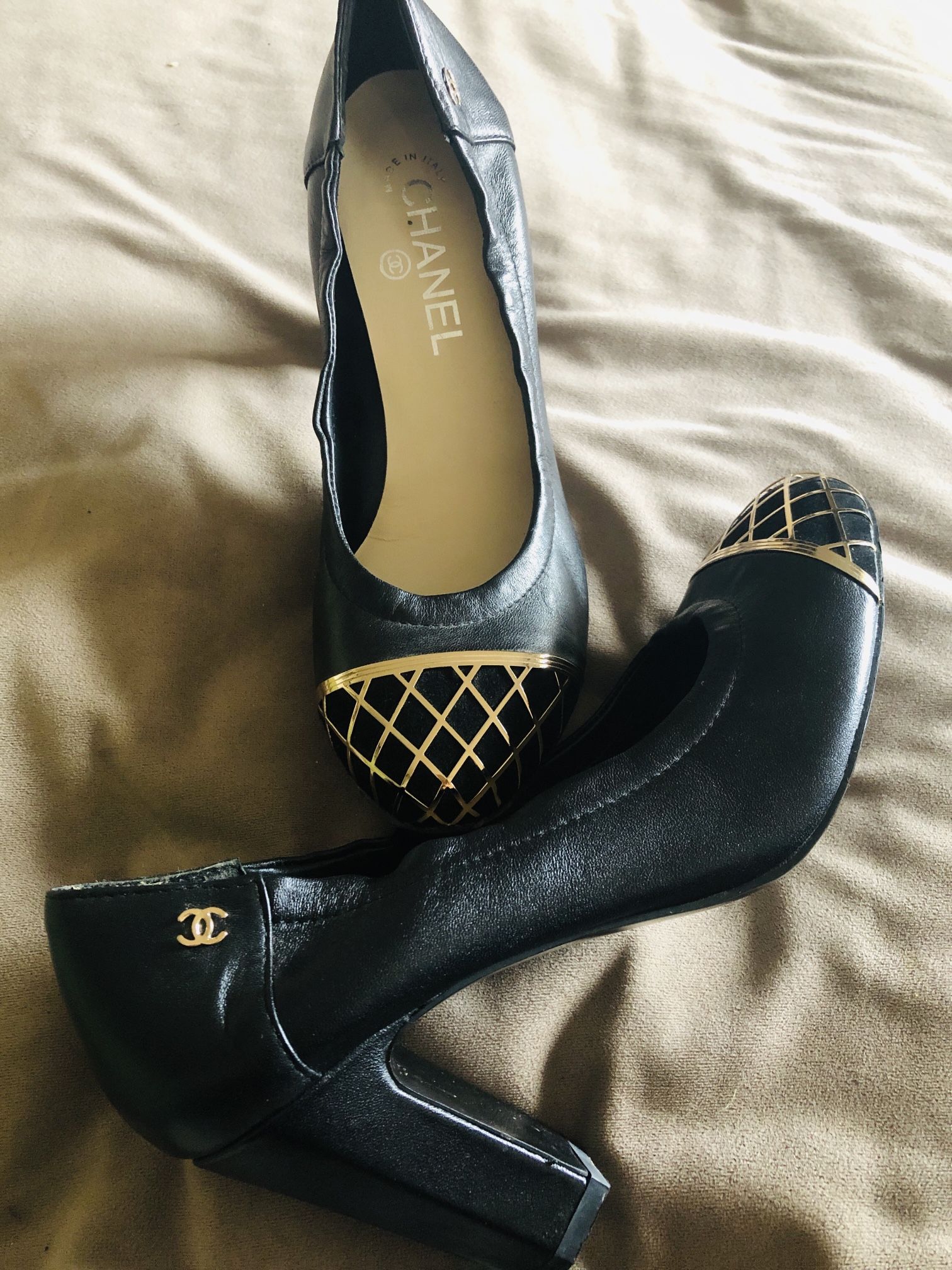 Black Leather Pumps Gold Caged Trims
