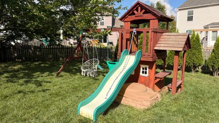 FREE Playground Set