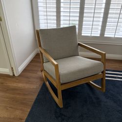 Rocking Chair 