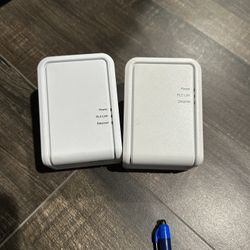 200 Mbps Power line Adapter 