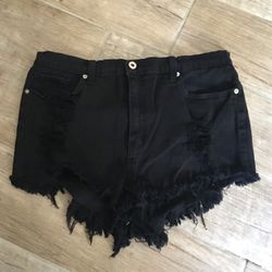 High Wasted Shorts