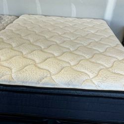MATTRESS CLOSEOUT! Queen & King