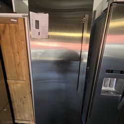 Jenn air 30” upright freezer stainless steel 2025