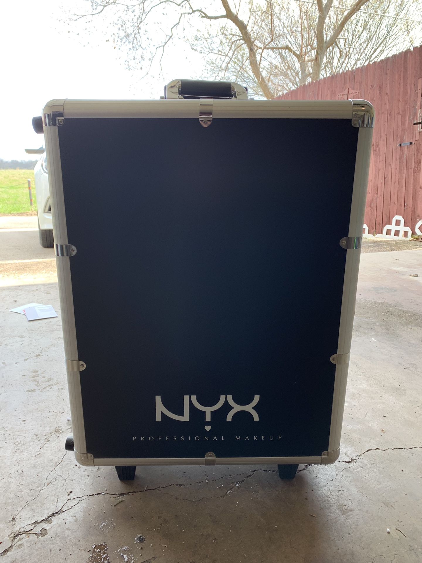 NYX MAKEUP TRAINCASE/VANITY