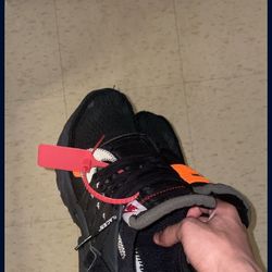 Off white runners