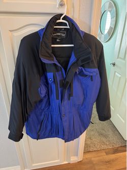 Obermeyer men’s XL winter jacket.