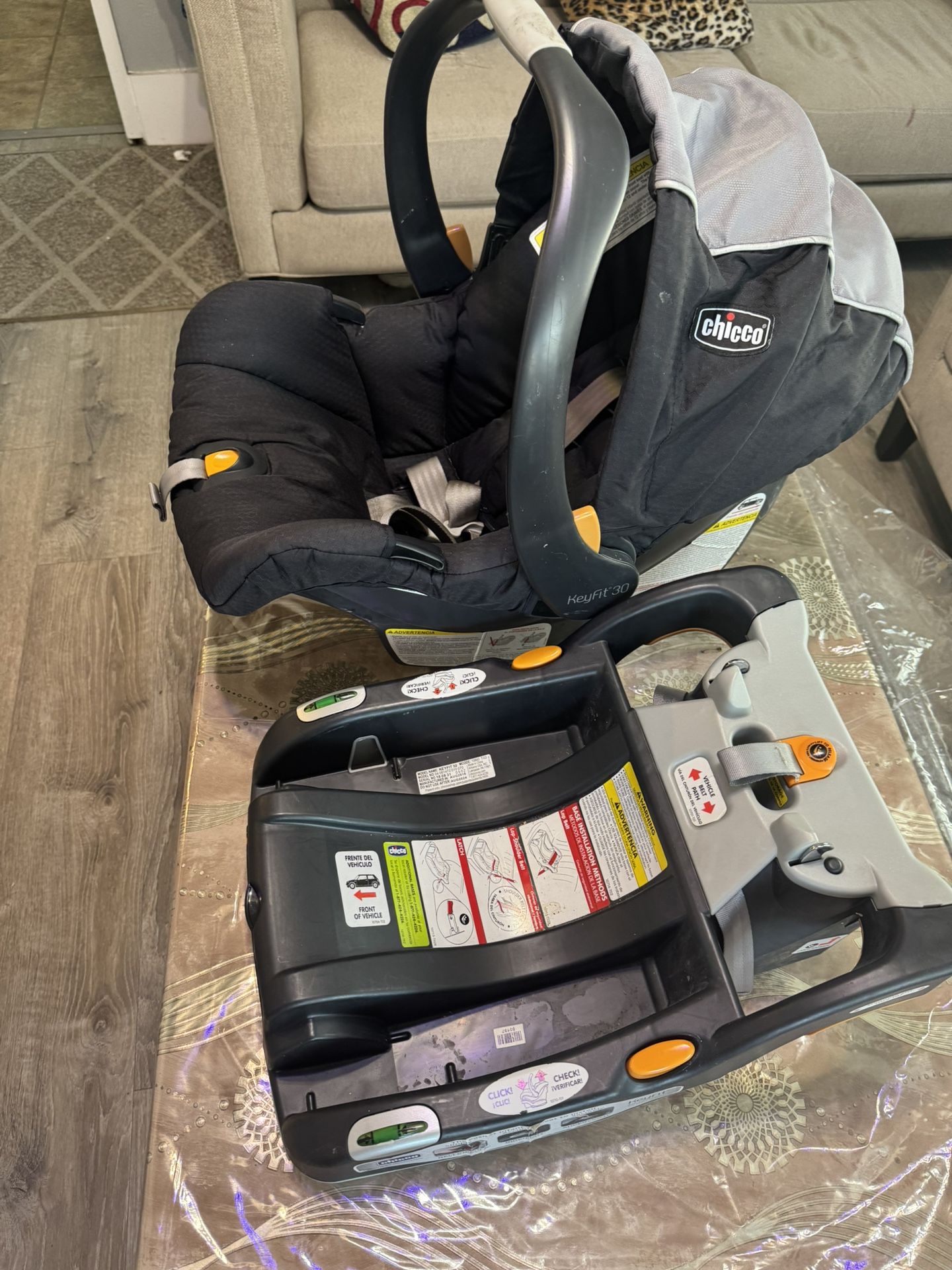 Used Good Condition Car seat With Base