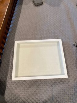 Shadow box