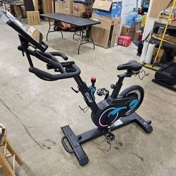 BRAND NEW Stamina Muuv smart connected exercise bike.
ASSEMBLED

$650 FIRM
