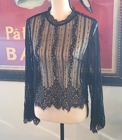 Vintage Look Sheer Lace Top - Perfect For Halloween