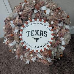 University of Texas Longhorns Wreath