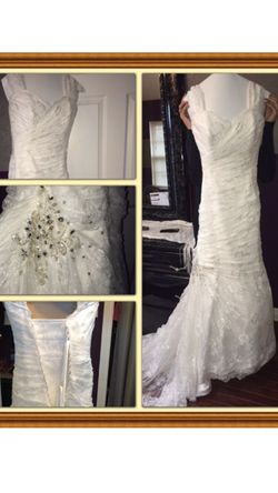 Wedding dress Maggie settero lace wedding dress