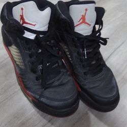 Air Jordan 5 Retro "Satin Bred" Size 6Y Or 7.5-8 In Women