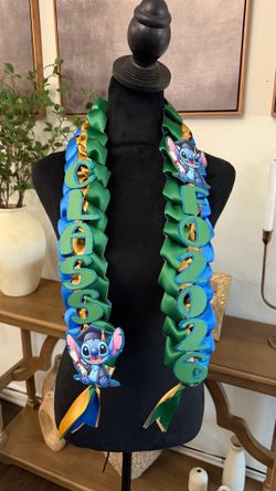 Graduation lei