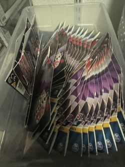 Lot Of 25 Bakugan Resurgence Booster Pack (10 Cards/pack