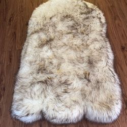 Washable Cover Faux Fur Dog Bed  40 X 25