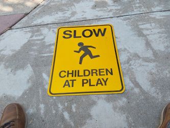 Slow Down Sign made of Aluminum 