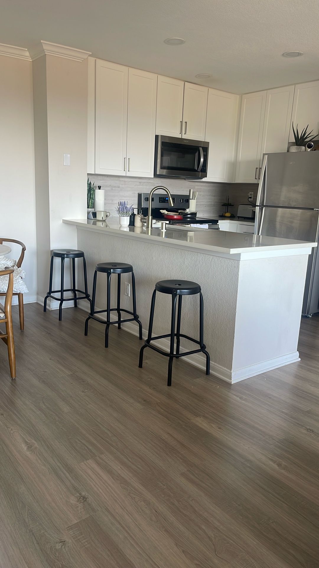 3 Bar Stools