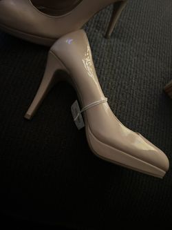 PINK PUMP HEELS🩷