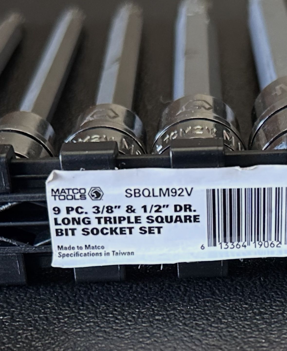 Triple Square Sockets