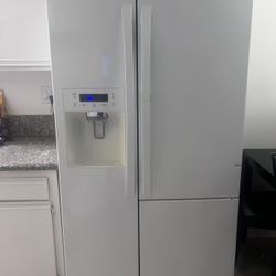 Kenmore Elite Refrigerator 