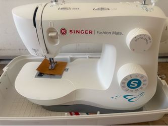 Singer Sewing Machine