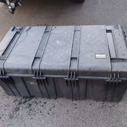Huge 0550 Pelican Case Cargo Storage Waterproof Container