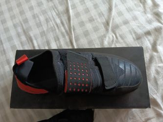 zone lv climbing shoes